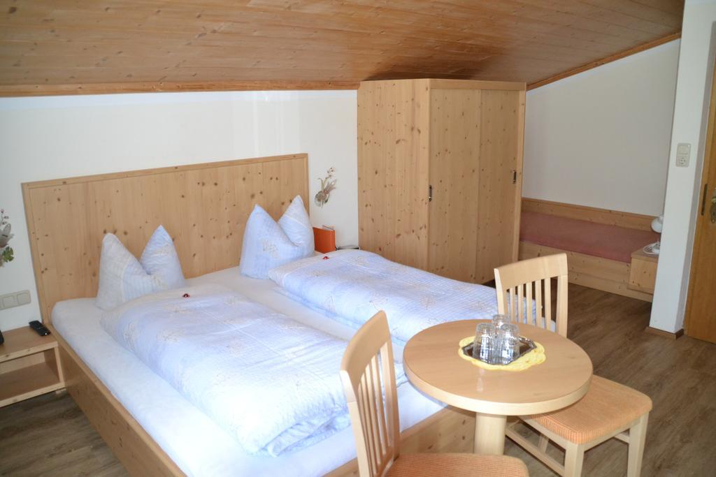 Gasthuis Haus Binder Ried im Zillertal